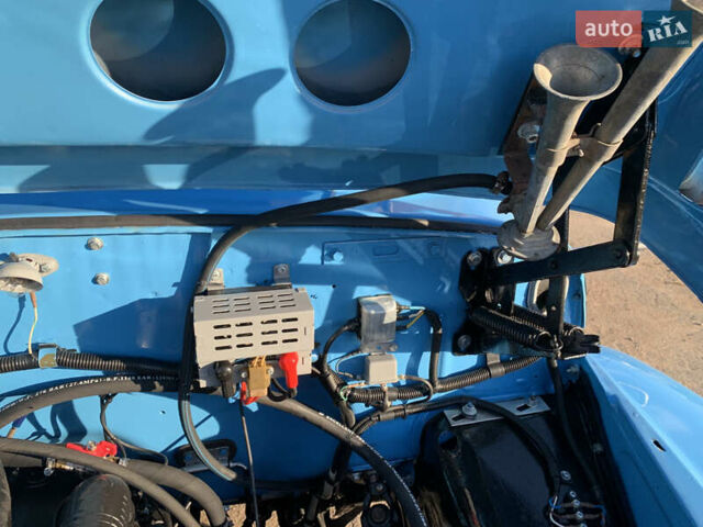 Синий ЗИЛ 130, объемом двигателя 4.75 л и пробегом 100 тыс. км за 16500 $, фото 22 на Automoto.ua