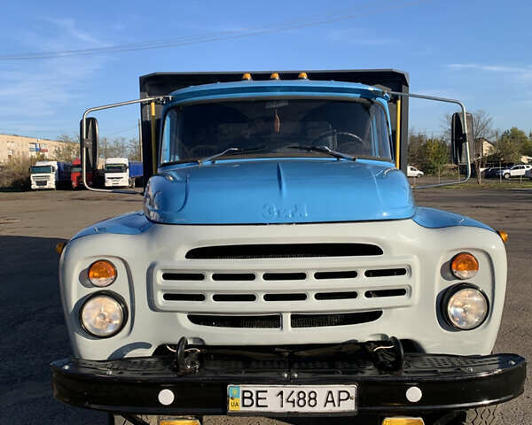 Синий ЗИЛ 130, объемом двигателя 4.75 л и пробегом 100 тыс. км за 16500 $, фото 2 на Automoto.ua