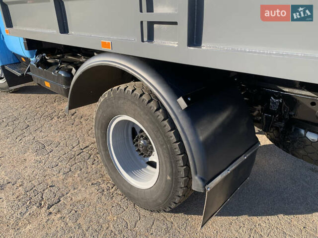 Синий ЗИЛ 130, объемом двигателя 4.75 л и пробегом 100 тыс. км за 16500 $, фото 18 на Automoto.ua