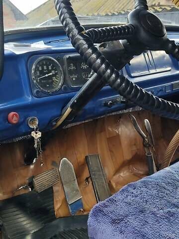 Синий ЗИЛ 130, объемом двигателя 4.75 л и пробегом 4 тыс. км за 9500 $, фото 3 на Automoto.ua