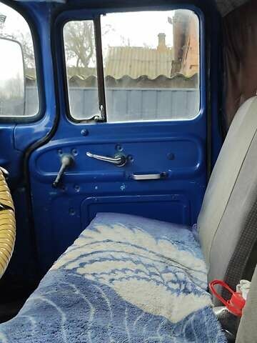 Синий ЗИЛ 130, объемом двигателя 4.75 л и пробегом 4 тыс. км за 9500 $, фото 5 на Automoto.ua