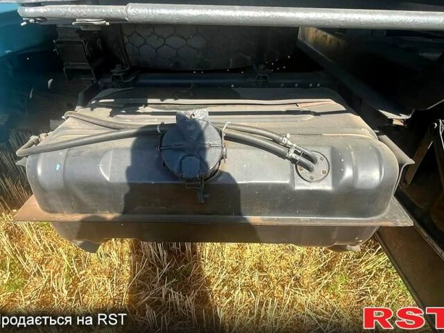 Синий ЗИЛ 130, объемом двигателя 4.8 л и пробегом 200 тыс. км за 11000 $, фото 3 на Automoto.ua