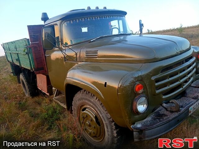 Зеленый ЗИЛ 130, объемом двигателя 4 л и пробегом 0 тыс. км за 5000 $, фото 1 на Automoto.ua