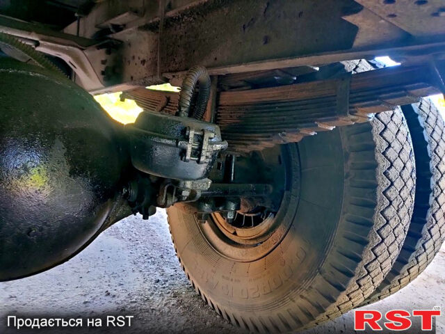 Зелений ЗІЛ 130, об'ємом двигуна 4.8 л та пробігом 0 тис. км за 3500 $, фото 7 на Automoto.ua