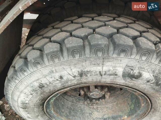 Зеленый ЗИЛ 130, объемом двигателя 6 л и пробегом 2 тыс. км за 3000 $, фото 5 на Automoto.ua