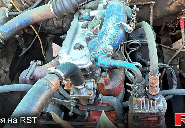 Зеленый ЗИЛ 130, объемом двигателя 6 л и пробегом 250 тыс. км за 5000 $, фото 4 на Automoto.ua