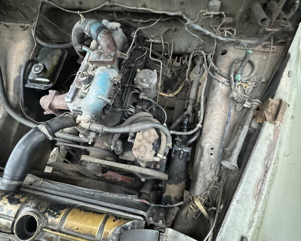 Зеленый ЗИЛ 130, объемом двигателя 4.75 л и пробегом 1000 тыс. км за 5000 $, фото 6 на Automoto.ua