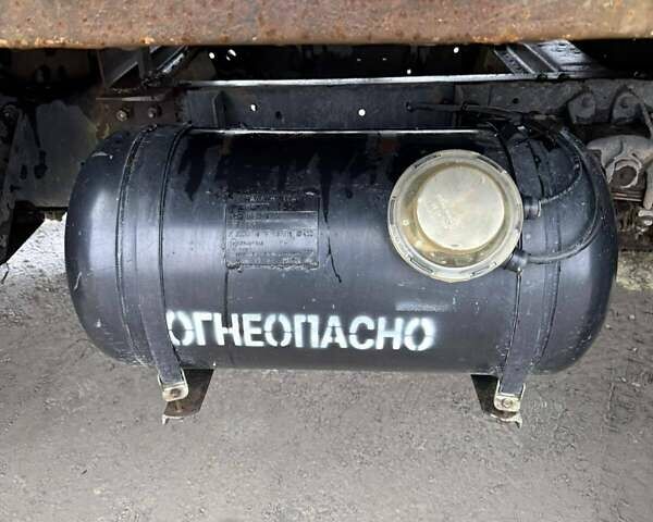 Зеленый ЗИЛ 130, объемом двигателя 6 л и пробегом 247 тыс. км за 3000 $, фото 2 на Automoto.ua