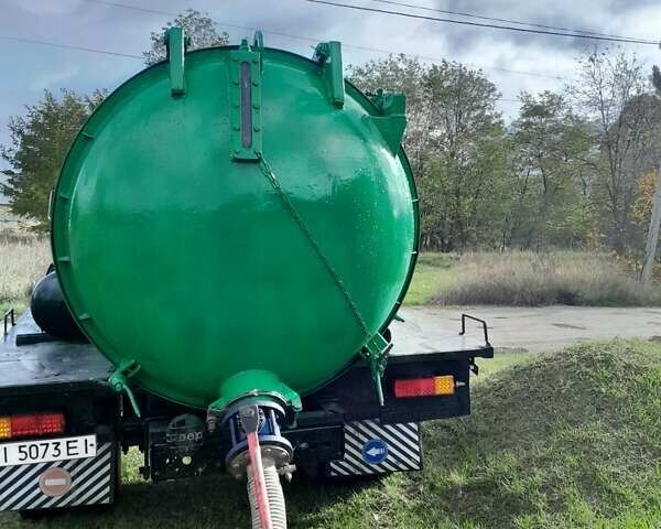 Зеленый ЗИЛ 130, объемом двигателя 6 л и пробегом 999 тыс. км за 8000 $, фото 10 на Automoto.ua