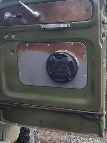 Зеленый ЗИЛ 130, объемом двигателя 6 л и пробегом 14 тыс. км за 7500 $, фото 1 на Automoto.ua