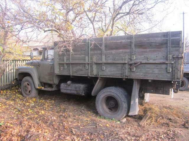 Зеленый ЗИЛ 130, объемом двигателя 1 л и пробегом 1 тыс. км за 3100 $, фото 1 на Automoto.ua