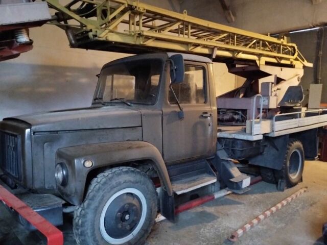 ЗИЛ 131, объемом двигателя 6 л и пробегом 0 тыс. км за 9000 $, фото 1 на Automoto.ua