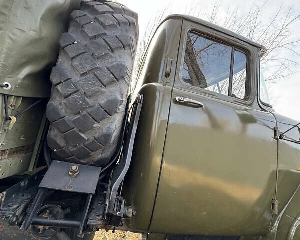 Зеленый ЗИЛ 131, объемом двигателя 6 л и пробегом 16 тыс. км за 12900 $, фото 1 на Automoto.ua