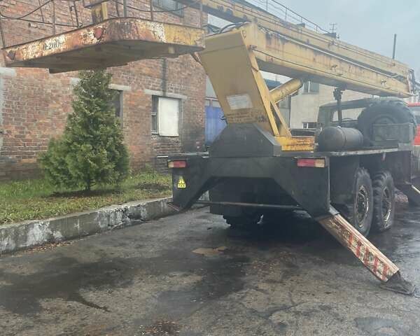 Зеленый ЗИЛ 131, объемом двигателя 0 л и пробегом 400 тыс. км за 8443 $, фото 2 на Automoto.ua