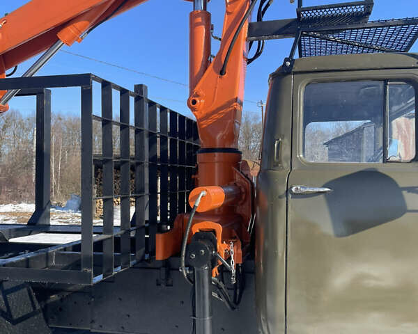 Зеленый ЗИЛ 131, объемом двигателя 6.87 л и пробегом 1 тыс. км за 32000 $, фото 2 на Automoto.ua