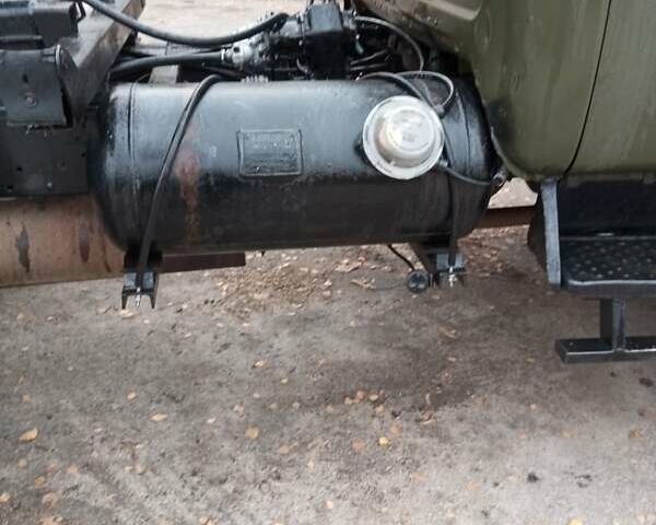 Зеленый ЗИЛ 131, объемом двигателя 6 л и пробегом 25 тыс. км за 12500 $, фото 7 на Automoto.ua