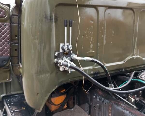 Зеленый ЗИЛ 131, объемом двигателя 6 л и пробегом 25 тыс. км за 12500 $, фото 8 на Automoto.ua