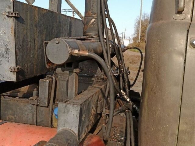 ЗИЛ 131 1982 в Черкассах на Automoto.ua Зеленый ЗИЛ 131, объемом двигателя 0 л и пробегом 35 тыс. км за 8800 $, фото 12 на Automoto.ua