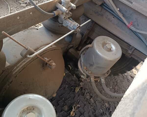 Синий ЗИЛ 4131, объемом двигателя 6 л и пробегом 300 тыс. км за 8000 $, фото 7 на Automoto.ua