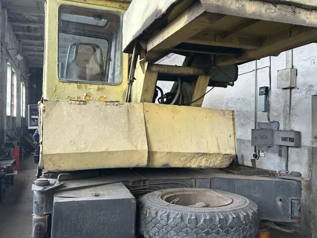 ЗИЛ 431412, объемом двигателя 6 л и пробегом 0 тыс. км за 5000 $, фото 3 на Automoto.ua
