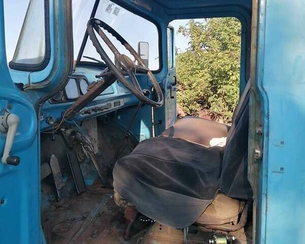 Синий ЗИЛ 431412, объемом двигателя 4.75 л и пробегом 5 тыс. км за 7100 $, фото 3 на Automoto.ua
