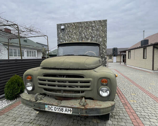 ЗИЛ 431412 1989 в Львове на Automoto.ua Зеленый ЗИЛ 431412, объемом двигателя 6.2 л и пробегом 400 тыс. км за 14900 $, фото 1 на Automoto.ua