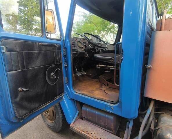 Синий ЗИЛ 4329, объемом двигателя 0 л и пробегом 7 тыс. км за 9000 $, фото 7 на Automoto.ua