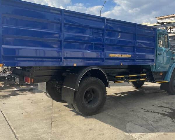 ЗИЛ 4331, объемом двигателя 6 л и пробегом 100 тыс. км за 22500 $, фото 2 на Automoto.ua