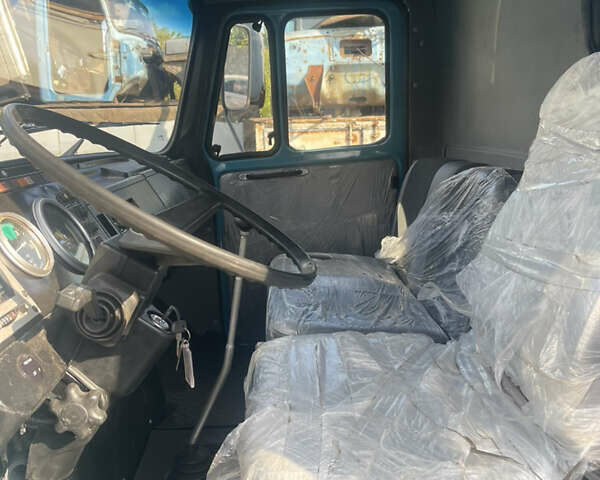 ЗИЛ 4331, объемом двигателя 6 л и пробегом 100 тыс. км за 22500 $, фото 4 на Automoto.ua