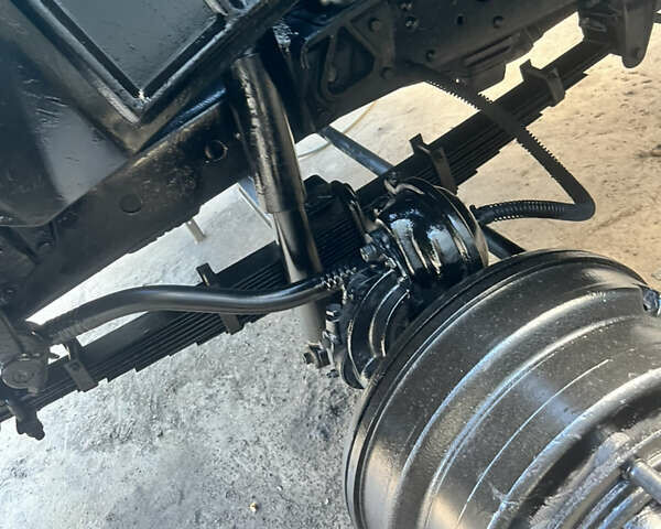 ЗИЛ 4331, объемом двигателя 0 л и пробегом 1 тыс. км за 16000 $, фото 3 на Automoto.ua