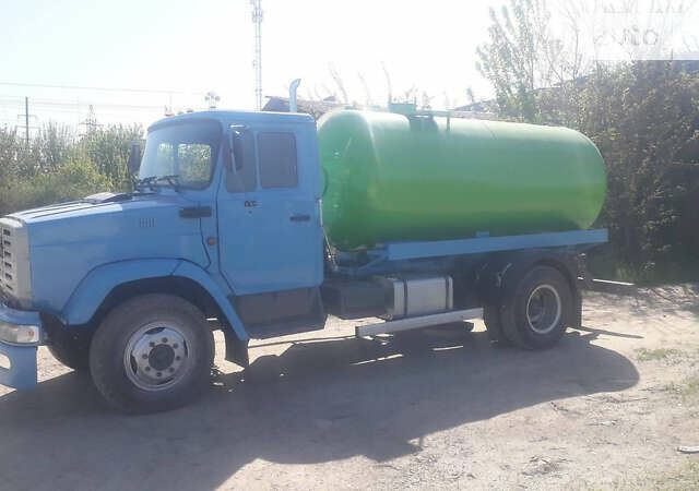 ЗИЛ 4331, объемом двигателя 8.7 л и пробегом 100 тыс. км за 9200 $, фото 1 на Automoto.ua