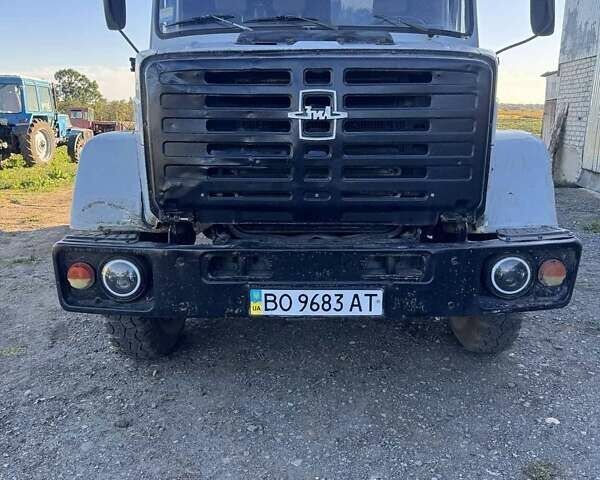 Серый ЗИЛ 4331, объемом двигателя 8.74 л и пробегом 1000 тыс. км за 8700 $, фото 5 на Automoto.ua