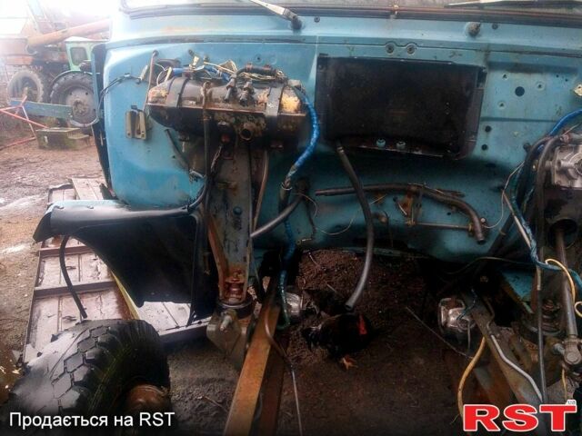 Синий ЗИЛ 4331, объемом двигателя 4.2 л и пробегом 150 тыс. км за 1130 $, фото 3 на Automoto.ua