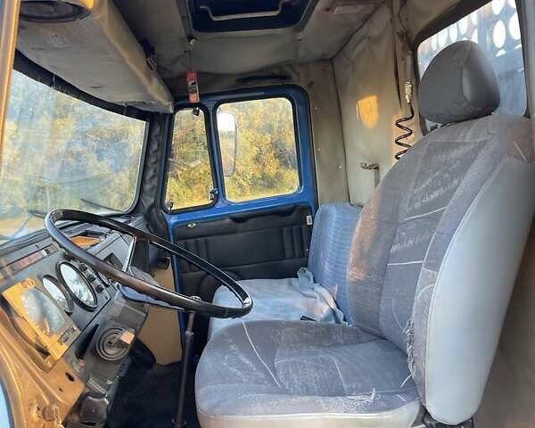 Синий ЗИЛ 4331, объемом двигателя 6.87 л и пробегом 60 тыс. км за 13000 $, фото 6 на Automoto.ua