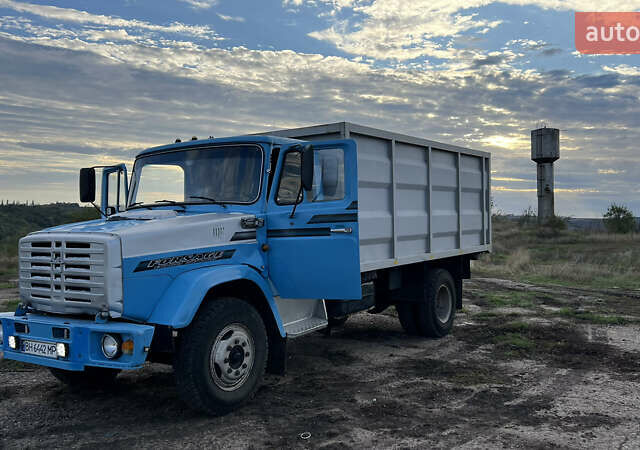 Синий ЗИЛ 4331, объемом двигателя 6.8 л и пробегом 1 тыс. км за 13300 $, фото 3 на Automoto.ua