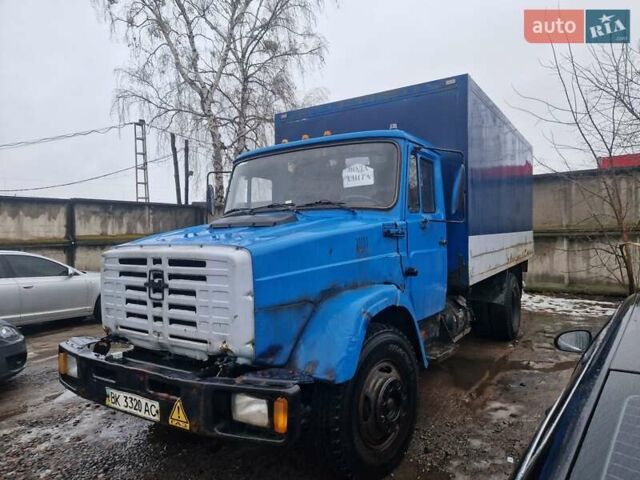 Синий ЗИЛ 4331, объемом двигателя 6 л и пробегом 400 тыс. км за 2300 $, фото 1 на Automoto.ua