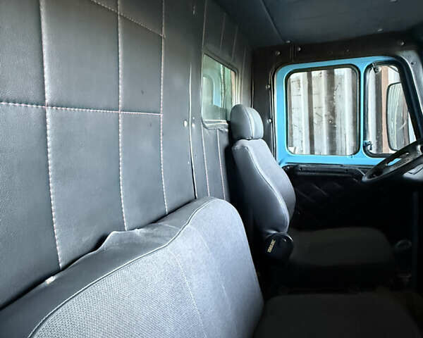 ЗИЛ 43336 1993 в Первомайск на Automoto.ua Синий ЗИЛ 43336, объемом двигателя 6.2 л и пробегом 86 тыс. км за 17300 $, фото 9 на Automoto.ua