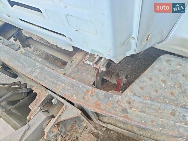 Сірий ЗІЛ 433362, об'ємом двигуна 6 л та пробігом 57 тис. км за 10000 $, фото 2 на Automoto.ua