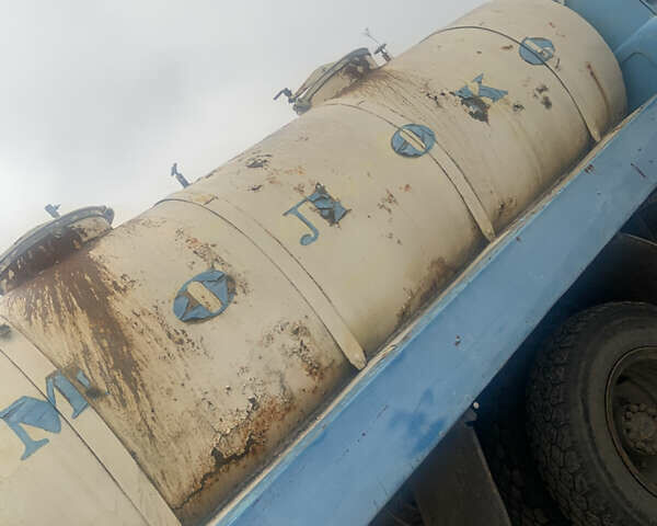 ЗИЛ 4948, объемом двигателя 6 л и пробегом 42 тыс. км за 3900 $, фото 3 на Automoto.ua