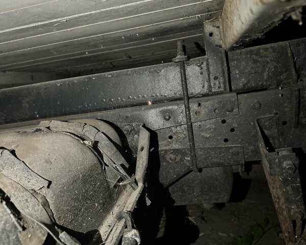 ЗИЛ 5301 (Бычок), объемом двигателя 4.75 л и пробегом 120 тыс. км за 4200 $, фото 5 на Automoto.ua
