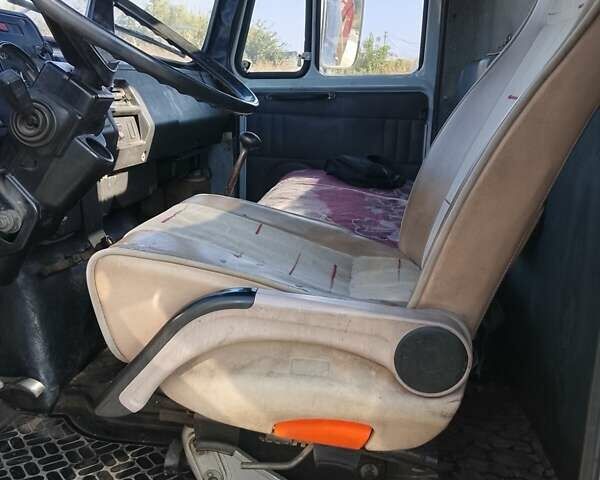 Сірий ЗІЛ 5301 (Бичок), об'ємом двигуна 0 л та пробігом 300 тис. км за 3500 $, фото 2 на Automoto.ua