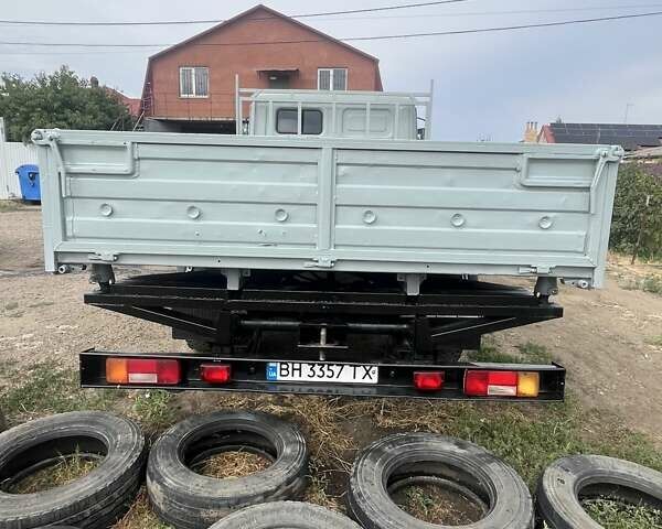 Серый ЗИЛ 5301 (Бычок), объемом двигателя 4.57 л и пробегом 50 тыс. км за 15000 $, фото 6 на Automoto.ua