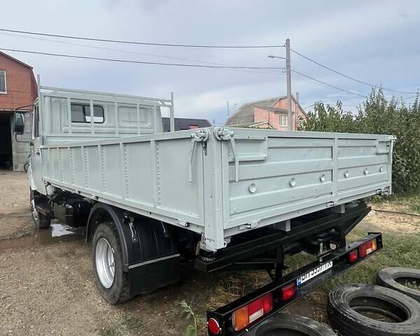 Серый ЗИЛ 5301 (Бычок), объемом двигателя 4.57 л и пробегом 50 тыс. км за 15000 $, фото 1 на Automoto.ua