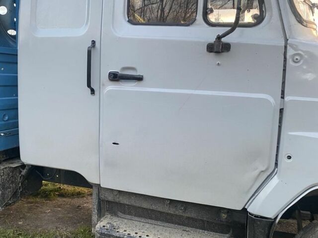 ЗИЛ 5301, объемом двигателя 4.75 л и пробегом 0 тыс. км за 6500 $, фото 4 на Automoto.ua