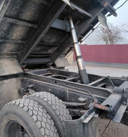 Синий ЗИЛ ММЗ 554, объемом двигателя 4.75 л и пробегом 1 тыс. км за 8200 $, фото 19 на Automoto.ua