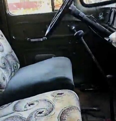 ЗИЛ Другая 1983 в Вижнице на Automoto.ua ЗИЛ Другая, объемом двигателя 0 л и пробегом 0 тыс. км за 3700 $, фото 2 на Automoto.ua