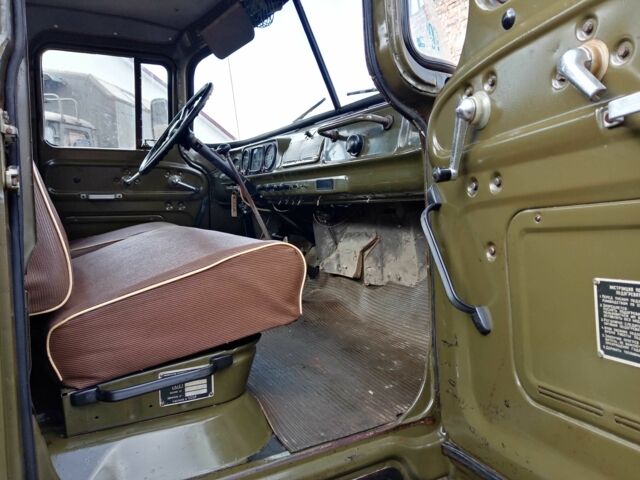 ЗИЛ Другая, объемом двигателя 0 л и пробегом 0 тыс. км за 8900 $, фото 11 на Automoto.ua