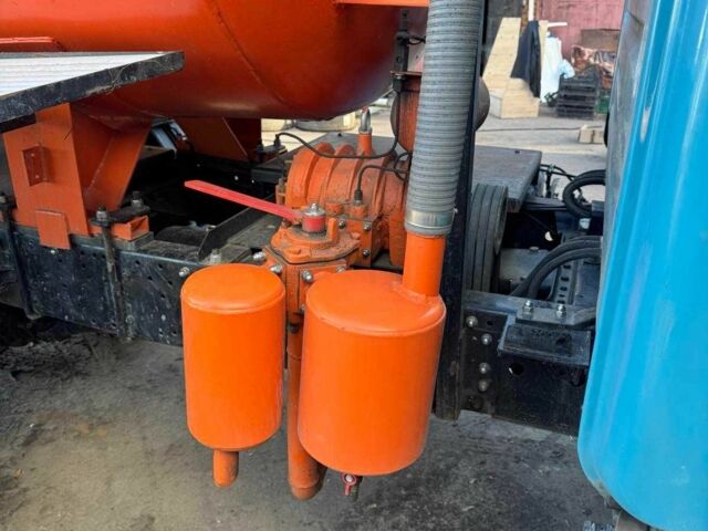 ЗИЛ Другая, объемом двигателя 0 л и пробегом 0 тыс. км за 16500 $, фото 5 на Automoto.ua