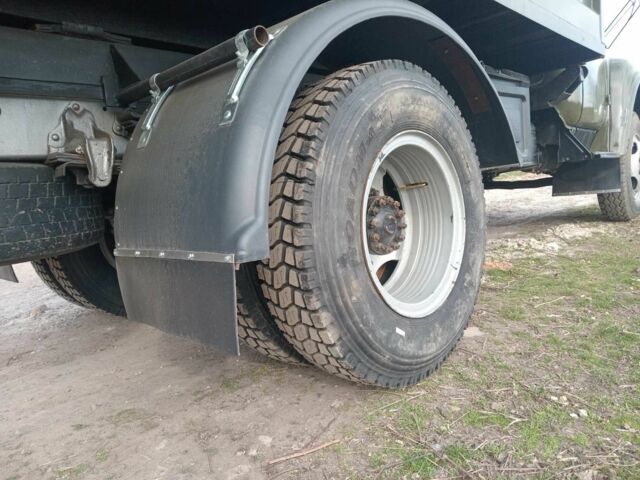 ЗИЛ Другая, объемом двигателя 2.3 л и пробегом 0 тыс. км за 15400 $, фото 9 на Automoto.ua