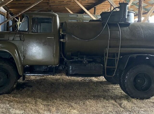 ЗИЛ Другая, объемом двигателя 2.3 л и пробегом 0 тыс. км за 5000 $, фото 4 на Automoto.ua